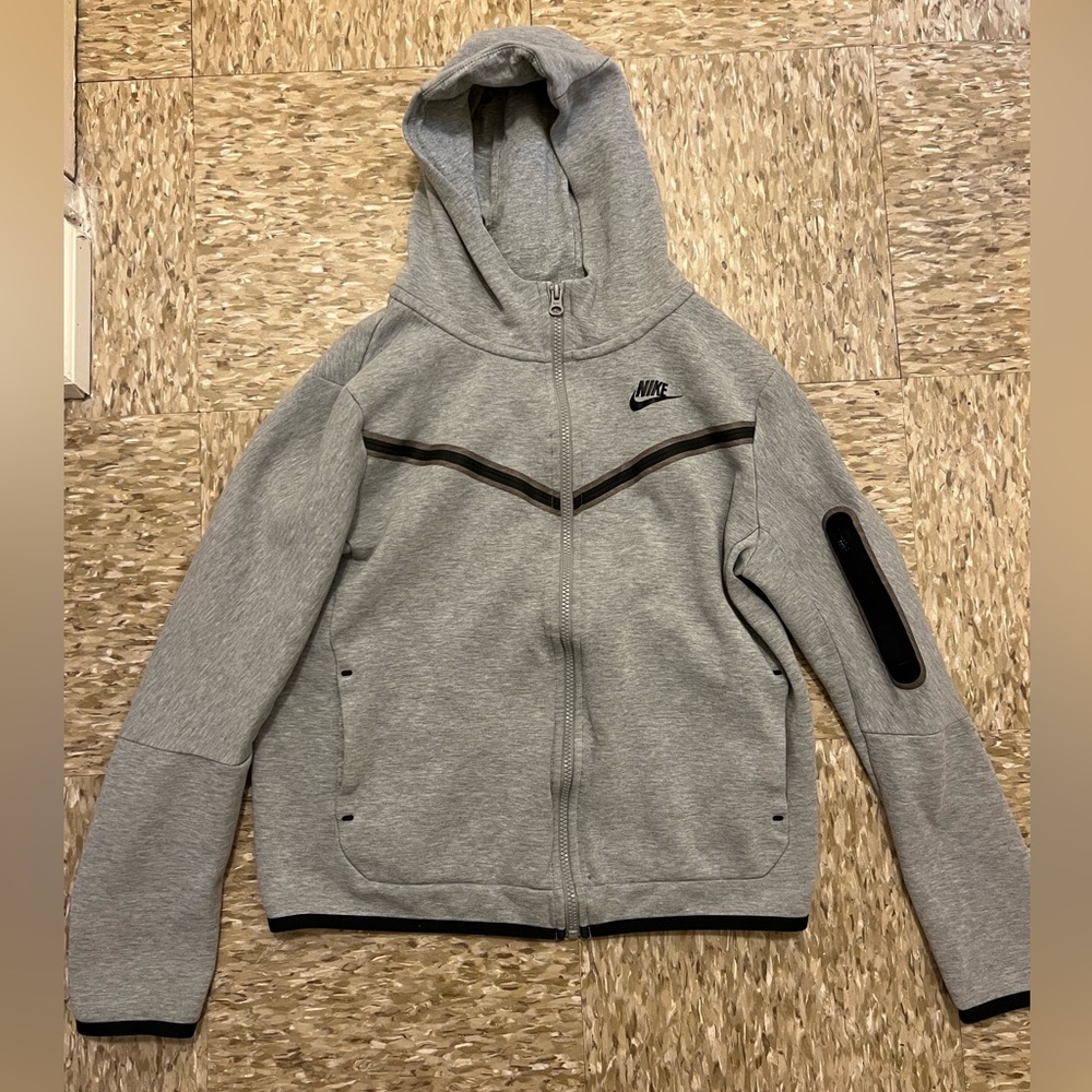 Nike Tech Hoodie